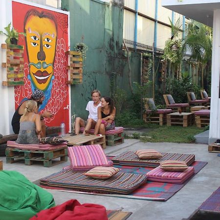 Groove House Hostels Коломбо Екстер'єр фото