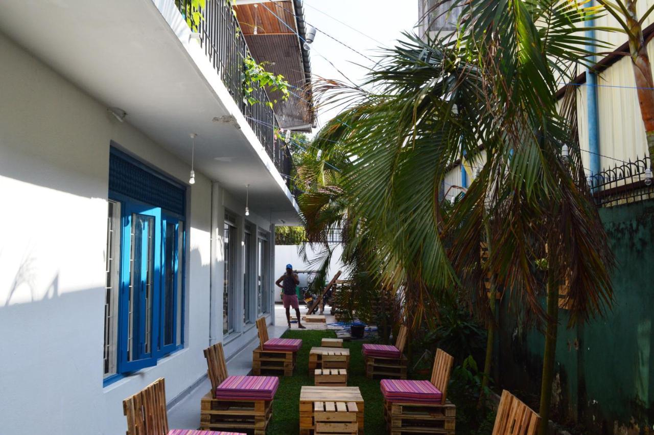 Groove House Hostels Коломбо Екстер'єр фото