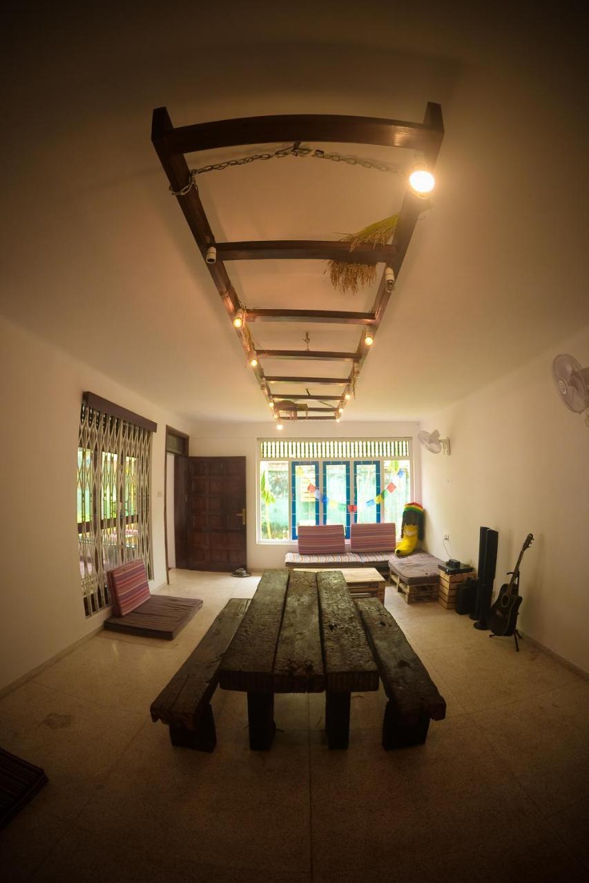 Groove House Hostels Коломбо Екстер'єр фото