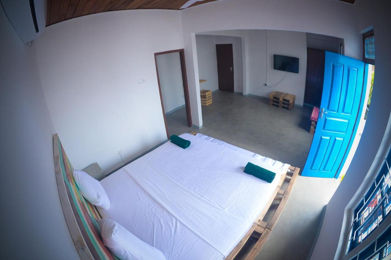 Groove House Hostels Коломбо Екстер'єр фото
