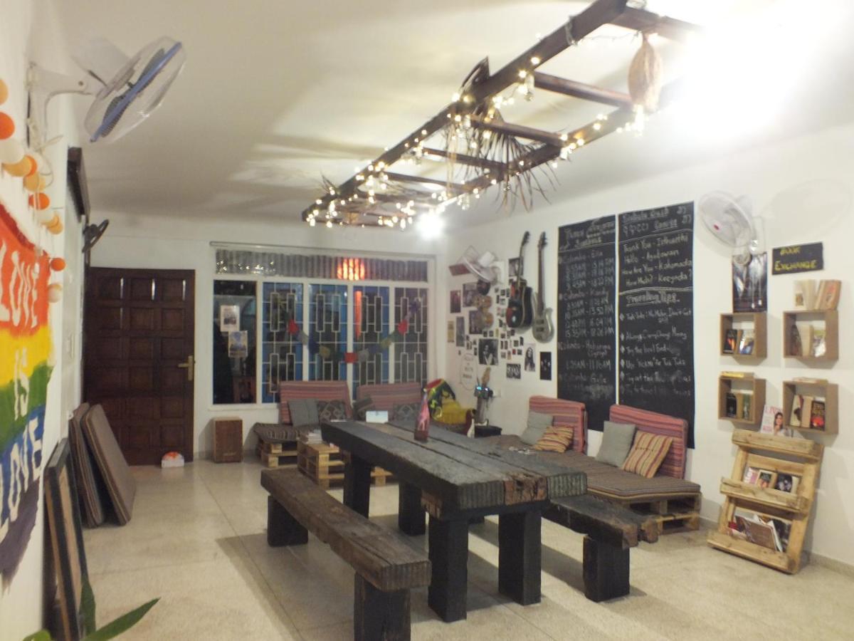Groove House Hostels Коломбо Екстер'єр фото