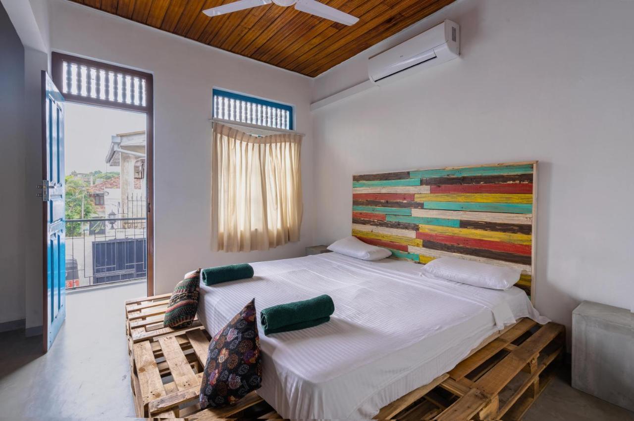 Groove House Hostels Коломбо Екстер'єр фото